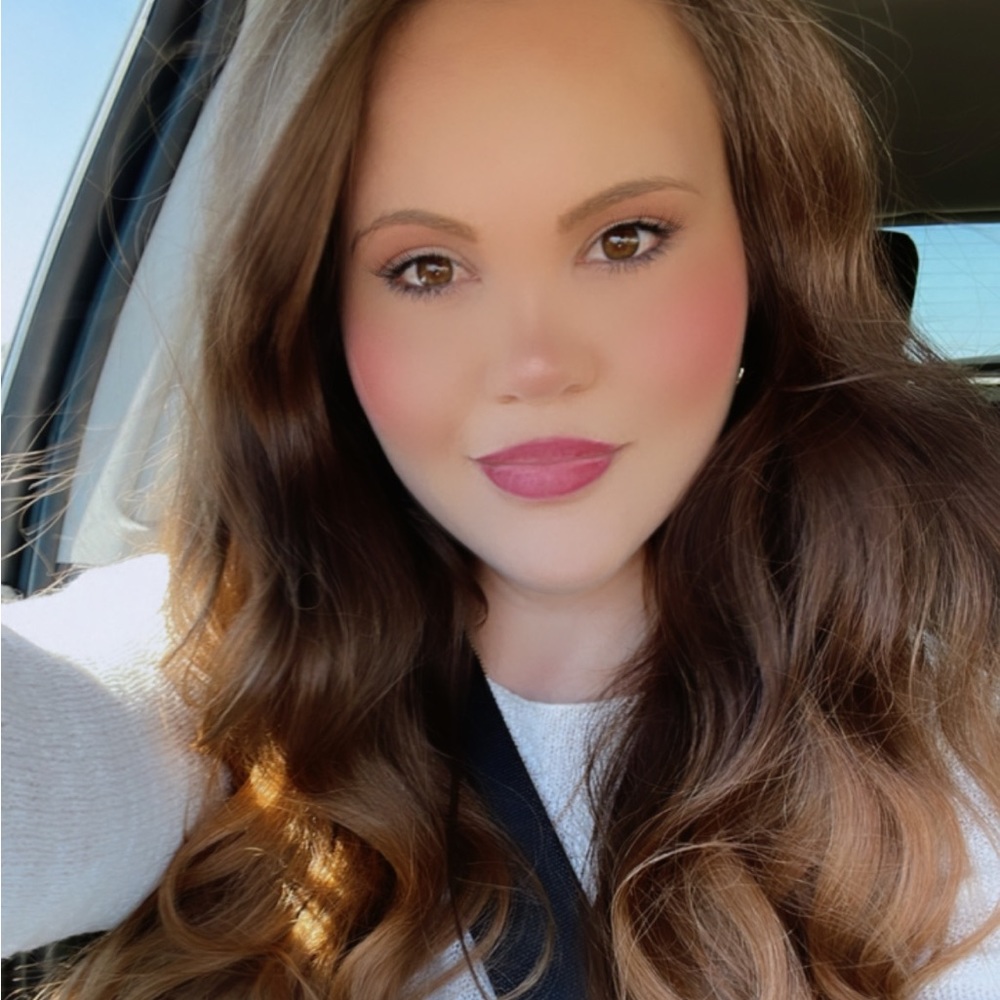 Meet your Posher, Meagan